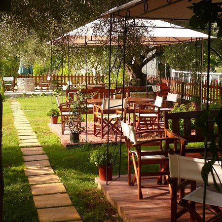 Hotel Avra Lijá Kültér fotó
