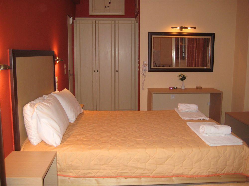 Hotel Avra Lijá Kültér fotó