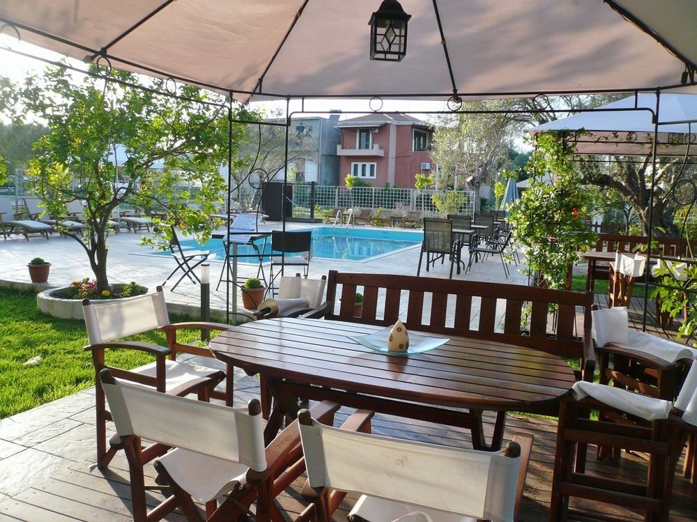 Hotel Avra Lijá Kültér fotó
