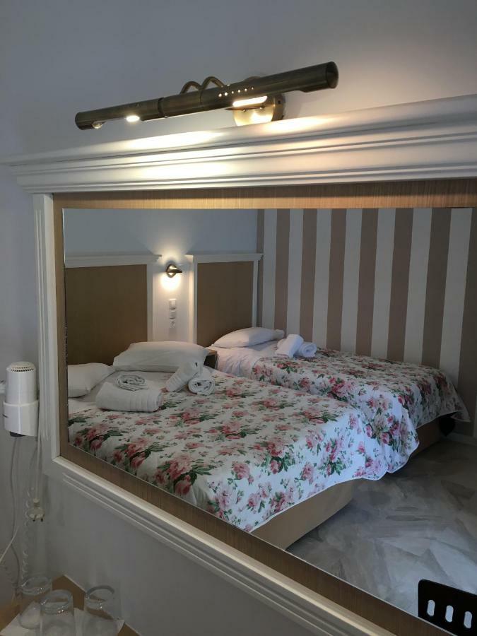 Hotel Avra Lijá Kültér fotó