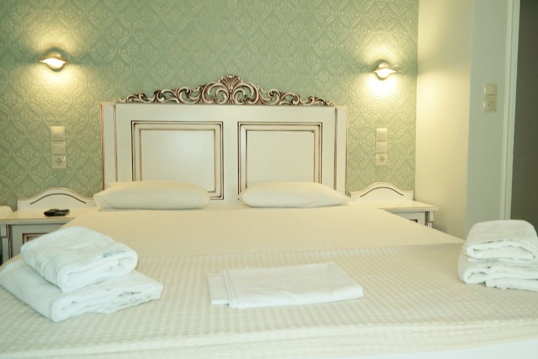 Hotel Avra Lijá Kültér fotó